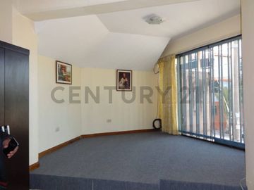¡OPORTUNIDAD ÚNICA! VENTA DE DEPARTAMENTO EN WANCHAQ, CUSCO