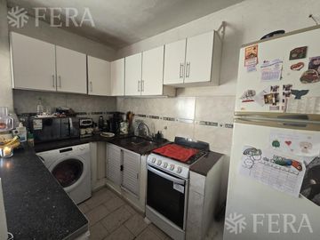 Venta PH 4 ambientes con patio en Wilde