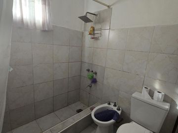 Venta PH 4 ambientes con patio en Wilde