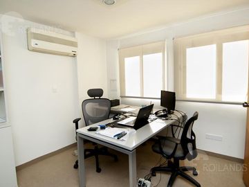 OFICINAS EN VENTA EN EL CENTRO TUCUMAN AL 300 - 206M2 TOTALES