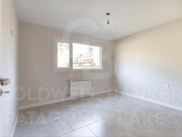 Venta Casa Tipo ph, 4 Amb, 125 m2, 500 m2 de Lote, Financiación, Traful 100, Bº Epulafquen, Villa la Angostura