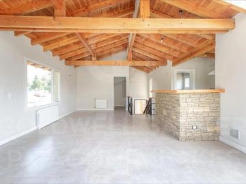 Venta Casa Tipo ph, 4 Amb, 125 m2, 500 m2 de Lote, Financiación, Traful 100, Bº Epulafquen, Villa la Angostura