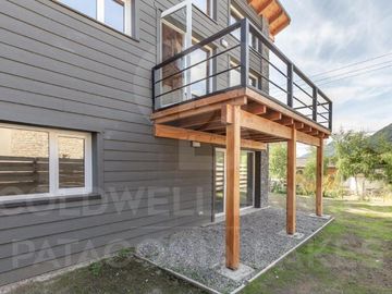 Venta Casa Tipo ph, 4 Amb, 125 m2, 500 m2 de Lote, Financiación, Traful 100, Bº Epulafquen, Villa la Angostura