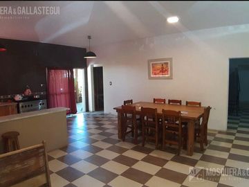 Casa en venta en Cumbre de Rosas