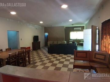 Casa en venta en Cumbre de Rosas