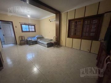 Casa en Banfield Este