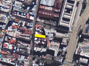 Se vende casa sobre 25 de mayo 2100