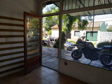 Local - Las Lomas-San Isidro