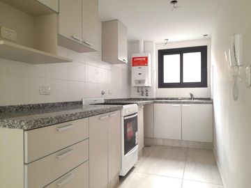 Semipiso 2 dormitorios a estrenar Bv. Avellaneda 900 bis. Arroyito. Rosario