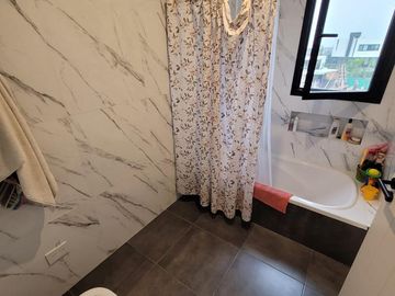 Moderna y luminosa Casa en venta en el barrio Santa Ana, Benavidez, Tigre