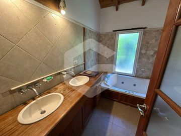 Casa en Alquiler