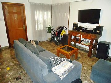 VENTA CASA 4 AMBIENTES EN VICENTE LÓPEZ