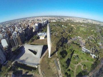 DEPARTAMENTO VENTA SEMIPISO 2 DORM BALCON AV. POETA LUGONES NUEVA CORDOBA