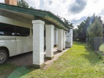 Casa en venta - 4 Dormitorios 4 Baños - 880Mts2 - Pilar