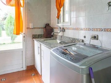 Casa en venta - 4 Dormitorios 4 Baños - 880Mts2 - Pilar