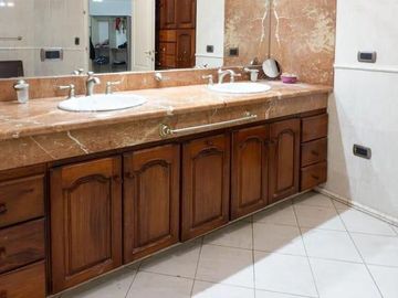 Casa en venta - 4 Dormitorios 4 Baños - 880Mts2 - Pilar