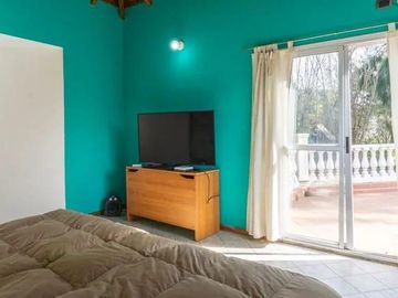 Casa en venta - 4 Dormitorios 4 Baños - 880Mts2 - Pilar