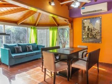 Casa en venta - 4 Dormitorios 4 Baños - 880Mts2 - Pilar
