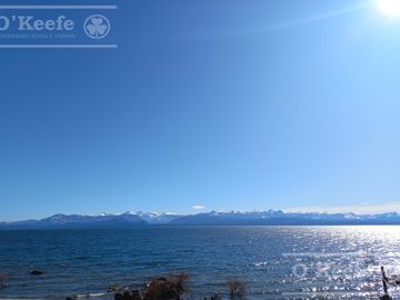 Departamento en venta de 5 ambientes en Bariloche sobre costa de lago