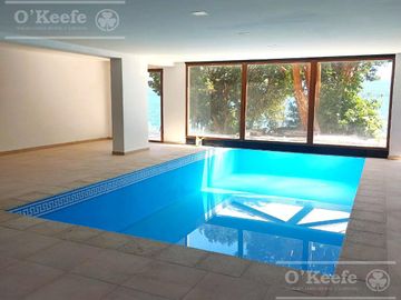 Departamento en venta de 5 ambientes en Bariloche sobre costa de lago