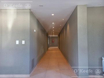 Departamento en venta de 5 ambientes en Bariloche sobre costa de lago