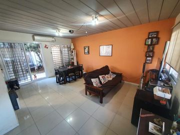 Casa - Moron