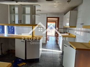 OPORTUNIDAD: CASA PARA REMODELAR 5D, POLO 1 PIEDRA ROJA