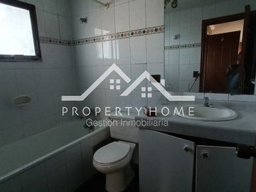 OPORTUNIDAD: CASA PARA REMODELAR 5D, POLO 1 PIEDRA ROJA
