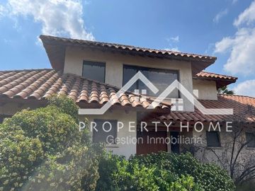 OPORTUNIDAD: CASA PARA REMODELAR 5D, POLO 1 PIEDRA ROJA