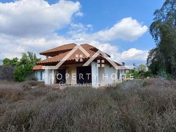 OPORTUNIDAD: CASA PARA REMODELAR 5D, POLO 1 PIEDRA ROJA
