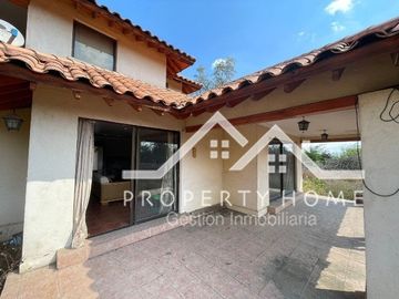 OPORTUNIDAD: CASA PARA REMODELAR 5D, POLO 1 PIEDRA ROJA