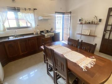 Casa en San Nicolas De Los Arroyos