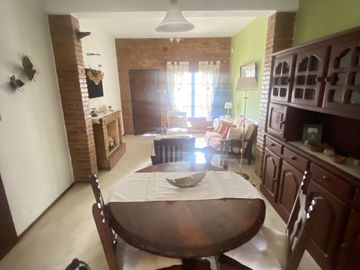 Casa en San Nicolas De Los Arroyos