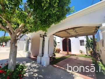 GRAN OPORTUNIDAD, Casa en VENTA dentro de Privada - Chapultepec II