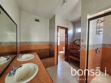 GRAN OPORTUNIDAD, Casa en VENTA dentro de Privada - Chapultepec II