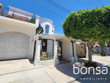 GRAN OPORTUNIDAD, Casa en VENTA dentro de Privada - Chapultepec II