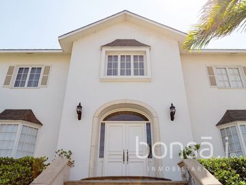 Hermosa Residencia en VENTA