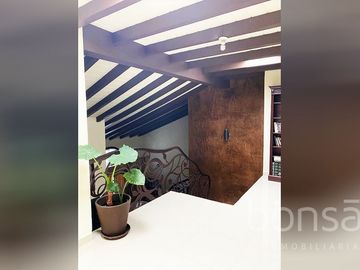 Casa en VENTA en colonia Azteca, Zona Centro