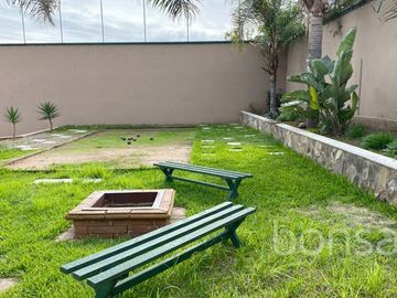 Casa en VENTA en colonia Azteca, Zona Centro