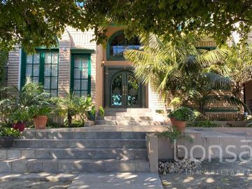 Casa en VENTA en colonia Azteca, Zona Centro