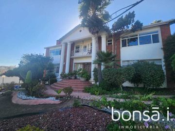 Lujosa casa en VENTA ubicada en Comercial Chapultepec Sec. I