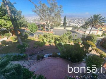 Lujosa casa en VENTA ubicada en Comercial Chapultepec Sec. I