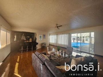 Lujosa casa en VENTA ubicada en Comercial Chapultepec Sec. I