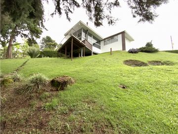 Casa Campestre Parcelación Sector Aeropuerto (Rionegro)