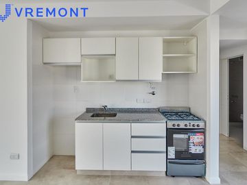 Av Rivadavia al 6100  monoambiente divisible en venta en Caballito con balcon
