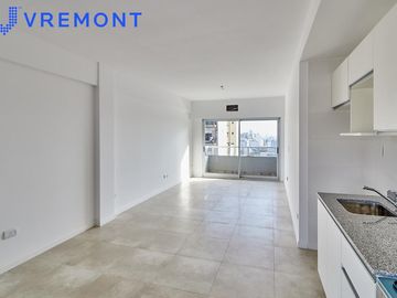 Av Rivadavia al 6100  monoambiente divisible en venta en Caballito con balcon