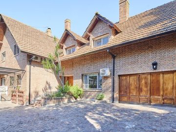 Casa en venta en Las Lomas de San Isidro