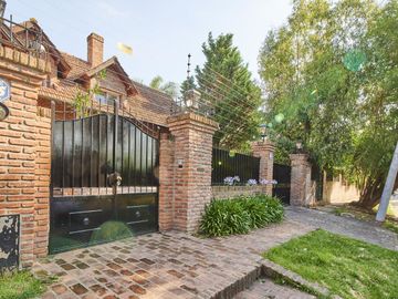 Casa en venta en Las Lomas de San Isidro