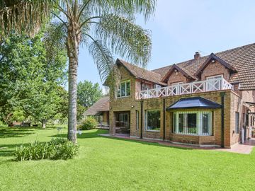 Casa en venta en Las Lomas de San Isidro