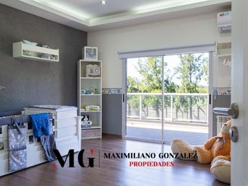 Casa en venta, 6 ambientes. Terralagos, Canning